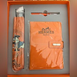 Brand new Hermès GWP Orange Notebook , pen and Umbrella Set